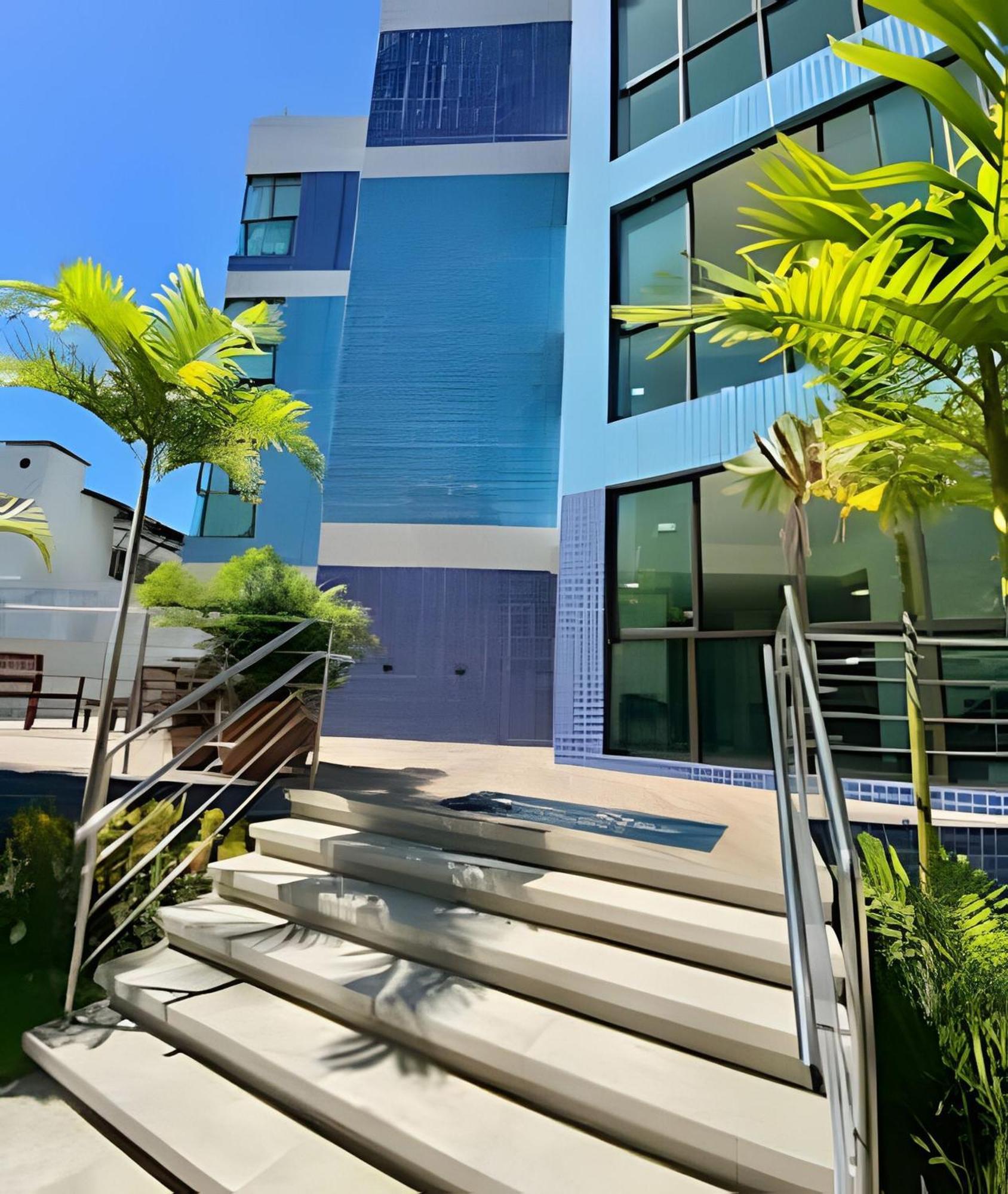 Aconchegante Flat Em Com Localizacao Privilegiada - Proximo Ao Mar E Ao Centro Comercial..