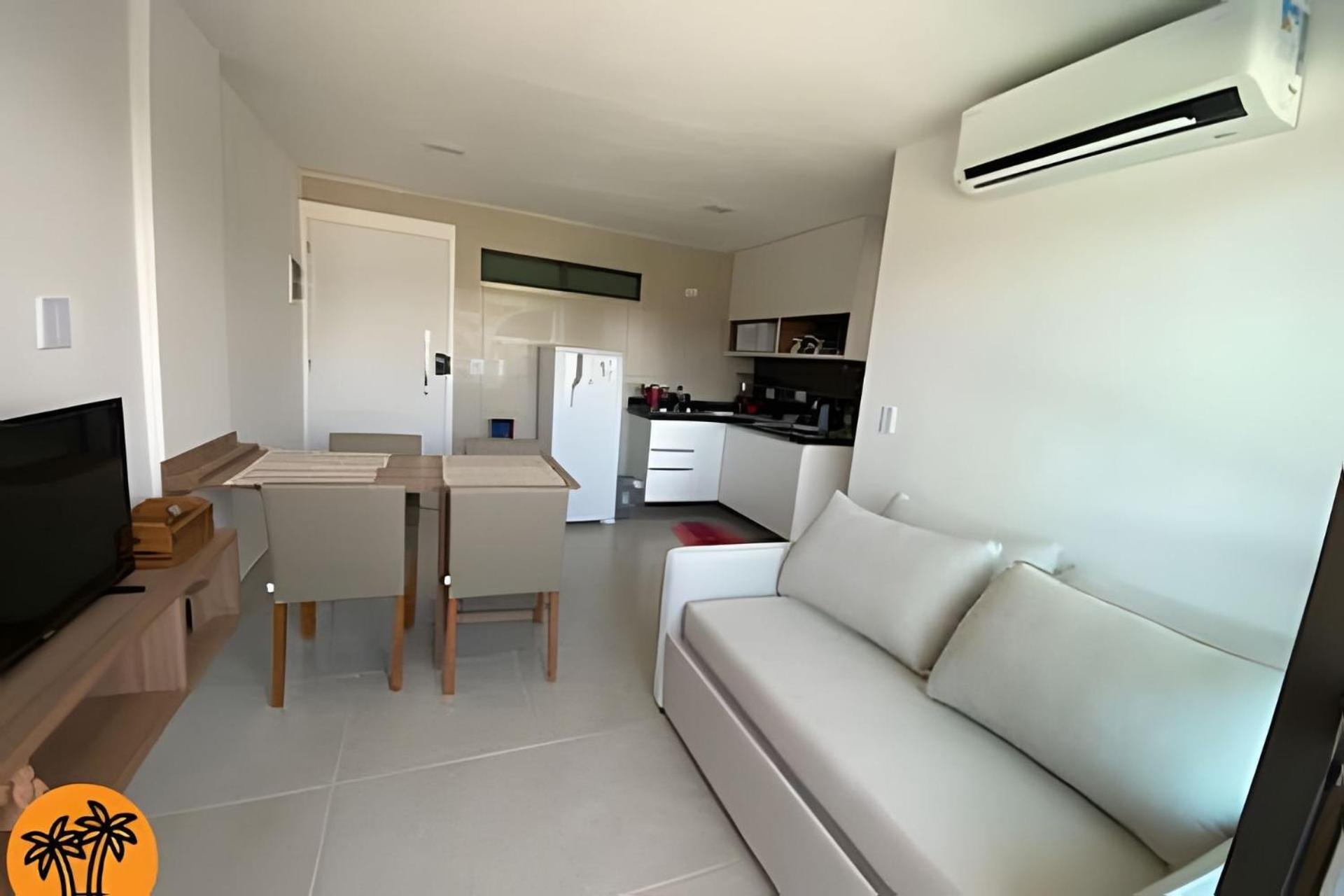 Aconchegante Flat Em Com Localizacao Privilegiada - Proximo Ao Mar E Ao Centro Comercial..