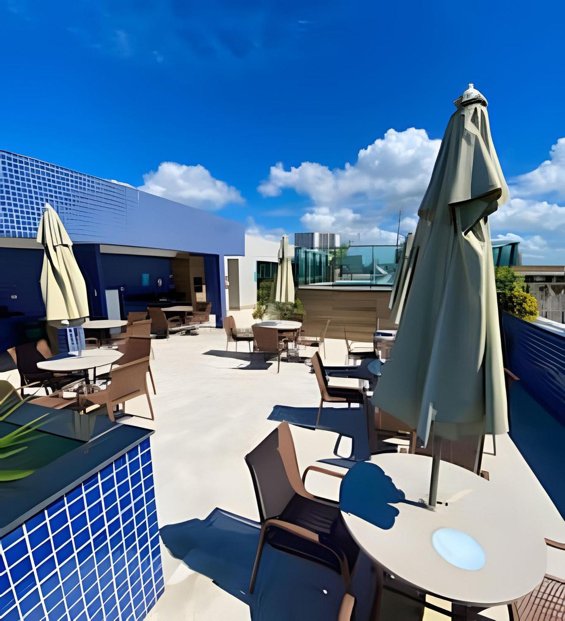 Aconchegante Flat Em Com Localizacao Privilegiada - Proximo Ao Mar E Ao Centro Comercial..