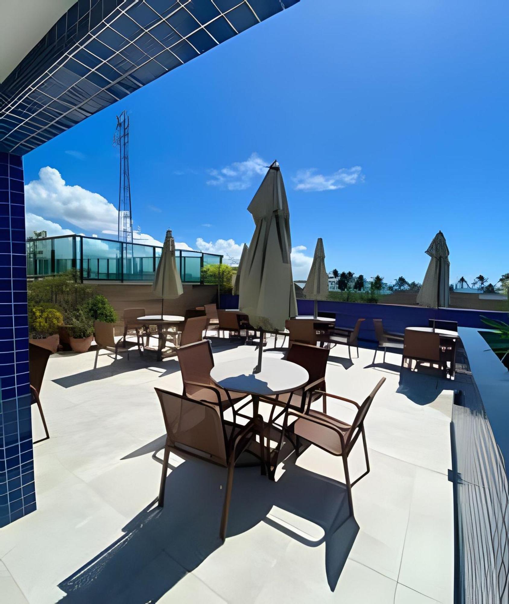 Aconchegante Flat Em Com Localizacao Privilegiada - Proximo Ao Mar E Ao Centro Comercial.. * Porto de Galinhas